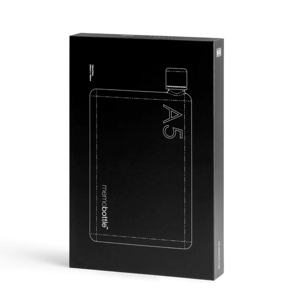 MEMOBOTTLE A5 memobottle and A5 Silicone Sleeve - Pale Coral - Picture 3 of 6